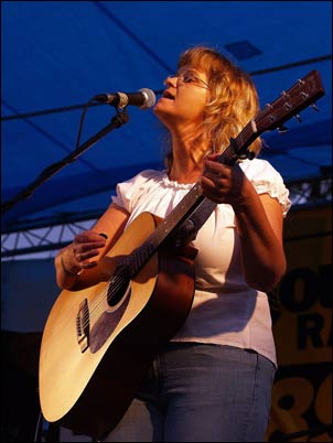 Pavlína Jíšová na ilustr. snímku Ivana Bllembyho Krejzy ©