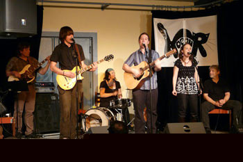 Kámen úrazu na ilustr. snímku - foto: archiv kapely &copy;