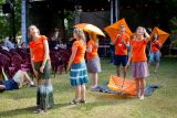 mladí pořadatelé, tzv. oranžády | foto: Marek Kamínek (www.fotokaminek.cz) mladí pořadatelé, tzv. oranžády