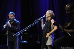 V Gongu zpívala Anna Maria Jopek… | foto: Petr Piechowicz V Gongu zpívala Anna Maria Jopek…