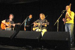 Žalman a hosté | foto: Lucy Nováková Žalman a hosté