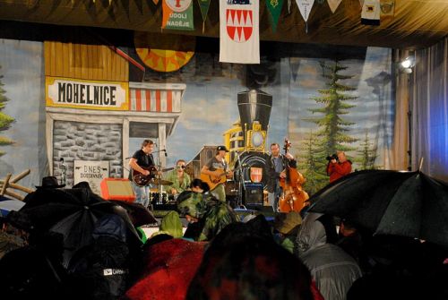 Mohelnice2012_1_Kamelot_LKr | foto: Lenka Krausová Mohelnice2012_1_Kamelot_LKr