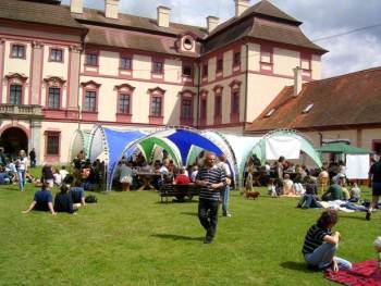 zdroj: www.folklok.cz ©