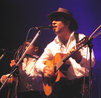 Rómská kapela Bengas - foto: Klára Pergelová &copy;