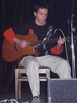 Kytarista Mirek Kolář - foto: Tomáš Pohl ©